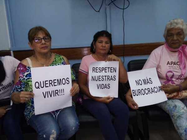 "Tengo cáncer, no tengo tiempo para trámites, quiero vivir" - Paraguay Informa