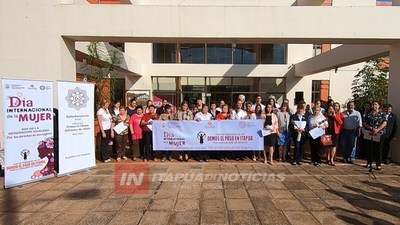 GOBERNACIÓN AGASAJA A ENFERMERAS POR EL DÍA INTERNACIONAL DE LA MUJER