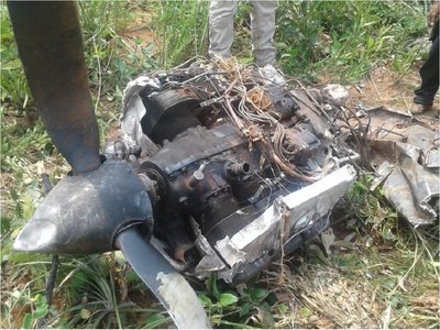 Hallan restos de avioneta siniestrada en Amambay