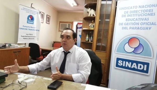 HOY / Charlas "obligatorias" para padres y concienciación a alumnos: directores arman estrategia contra coronavirus
