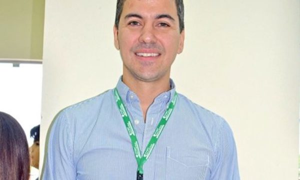 » Los problemas se solucionan generando competitividad