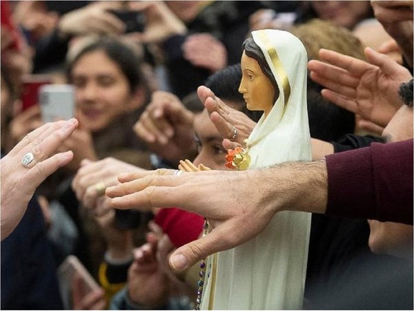Cientos de feligreses en cuarentena tras misa de sacerdote con coronavirus