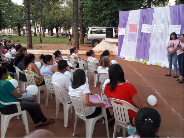 Realizan micrófono jere por el Día Internacional de la Mujer Trabajadora