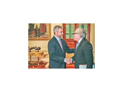Paraguay apoyará reelección de Luis Almagro en la OEA