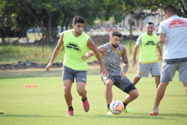 Noche de Libertadores para Guarani y Libertad | .::Agencia IP::.