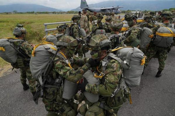 Colombia y EE. UU. inician entrenamiento en frontera con Venezuela - ADN Paraguayo