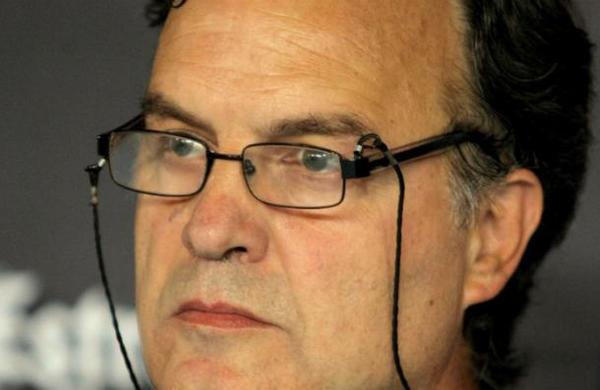 ¿Sabía lo que iba a ocurrir? Bielsa ni se inmuta ante golazo del Leeds - SNT