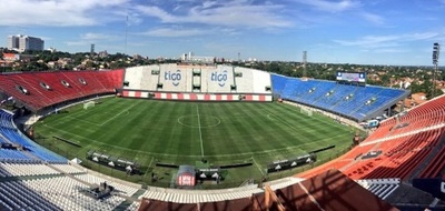 APF cierra estadios y se jugará sin público