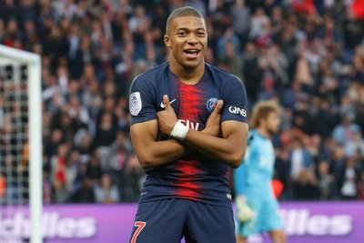 Mbappé da negativo al coronavirus