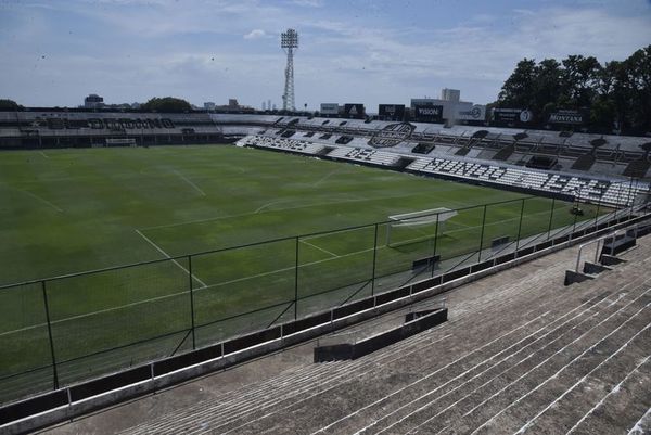 Juego de Olimpia, sin público - Olimpia - ABC Color