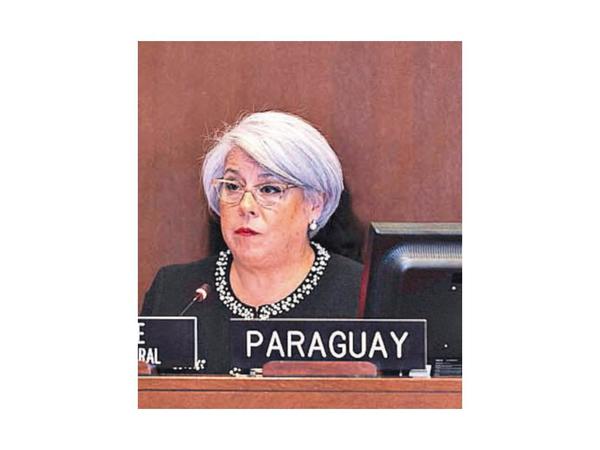 Embajadora recibe directiva en el MRE para elección en OEA