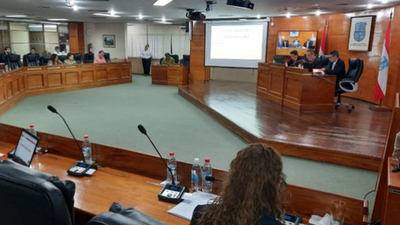 Suspenden marcación digital y exoneran a funcionarios mayores de 60 años en Junta