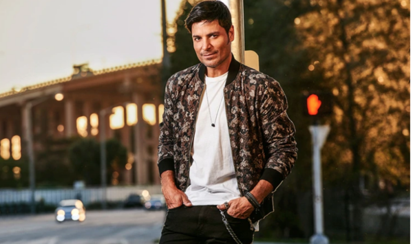 HOY / Evaluarán nueva fecha para el concierto de Chayanne