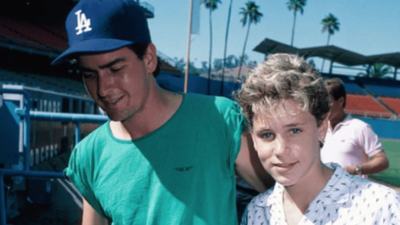 HOY / Corey Feldman asegura que Charlie Sheen violó a Corey Haim en un rodaje
