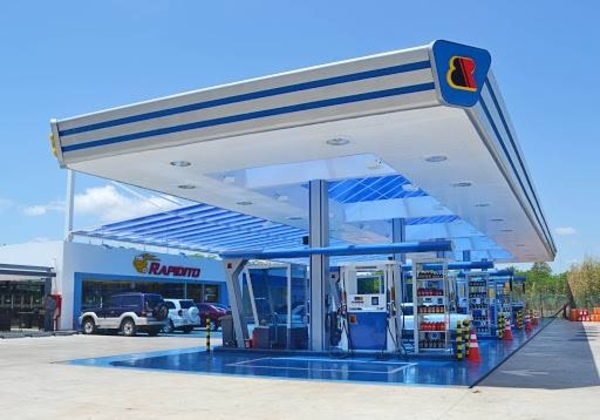 HOY / Coronavirus: emblema reduce precio de combustible por 15 días