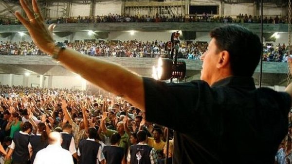 Cultos del CFA se transmitirán por facebook live
