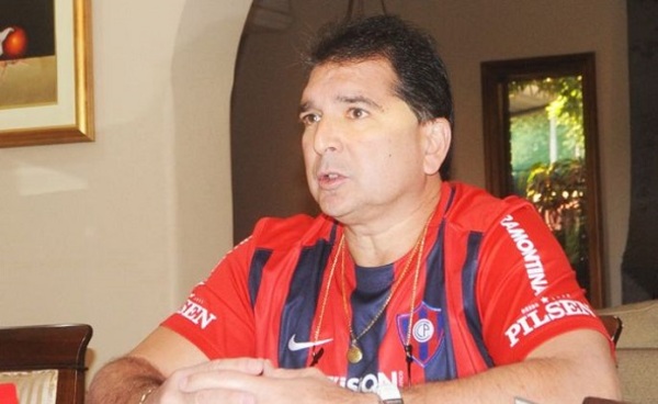 Denuncian a Oscar Emilio Napout por coacción sexual y violación