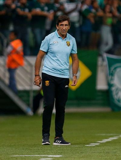 “El árbitro reconoció que se había equivocado” - Fútbol - ABC Color