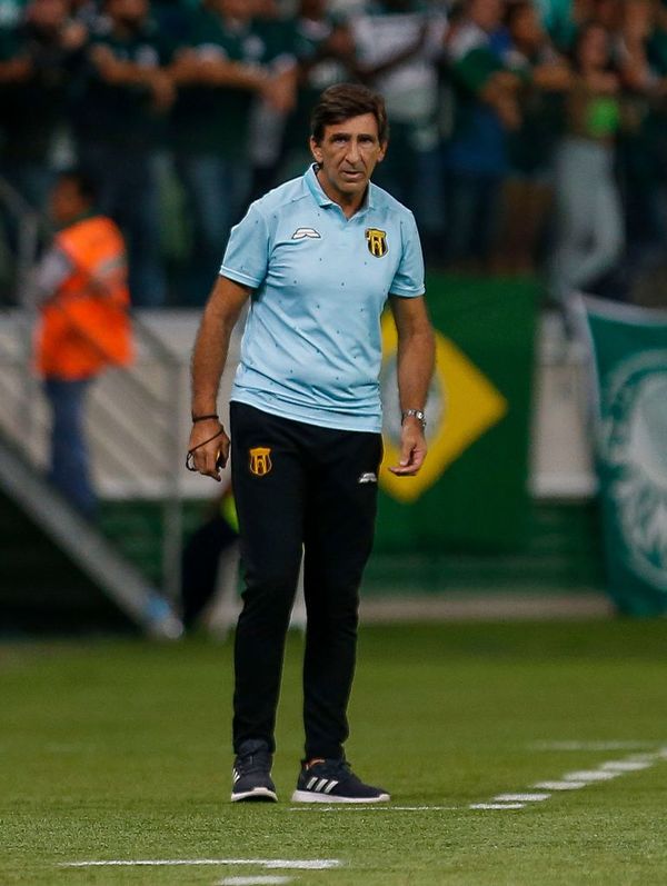 “El árbitro reconoció que se había equivocado” - Fútbol - ABC Color