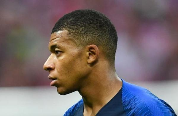 Coronavirus: el susto que pasó el PSG ante posible contagio de Mbappé - C9N