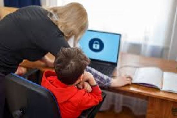 Control de internet: padres precavidos, hijos a salvo