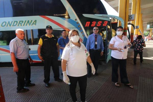 Asunción: Se establece control con termómetro infrarrojo en Terminal de Ómnibus