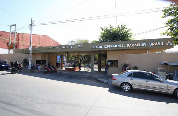 Filosofía UNA también suspende todas las actividades