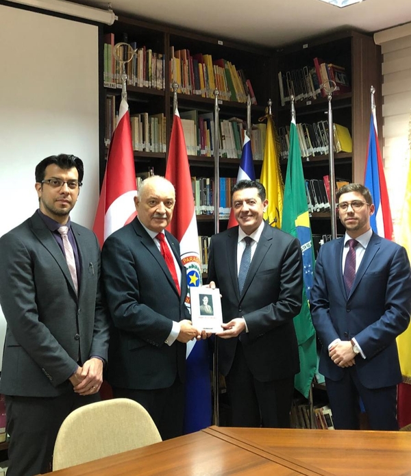 Universidad de Ankara integra libro sobre internacionalista paraguayo | .::Agencia IP::.