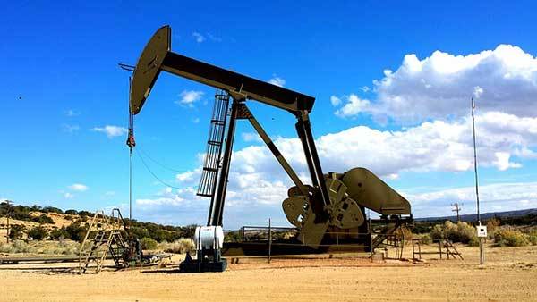 El petróleo y el virus tienen en jaque a economías árabes