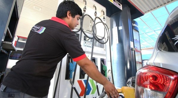 Petropar baja G. 400 precio de combustibles y se suma a un emblema privado
