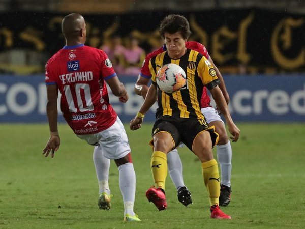 Peñarol vence al Wilstermann
