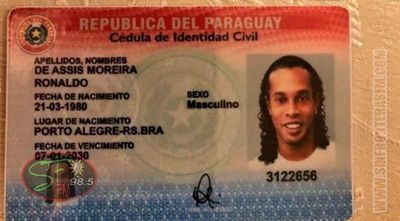 Caso Ronaldinho: imputan a tres personas más