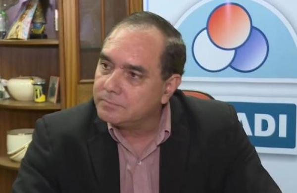 Miguel Marecos cuestiona al ministro Petta: Kits escolares no son la única necesidad del sector educativo - Informate Paraguay