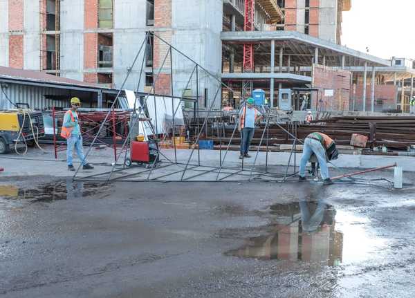 Inversión en obras públicas registran un aumento de 73,3% a febrero de 2020 | .::Agencia IP::.