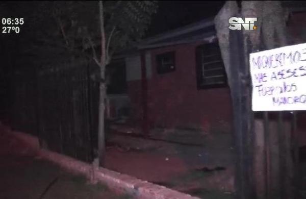 Incendian casa de familia acusada de homicidio - SNT
