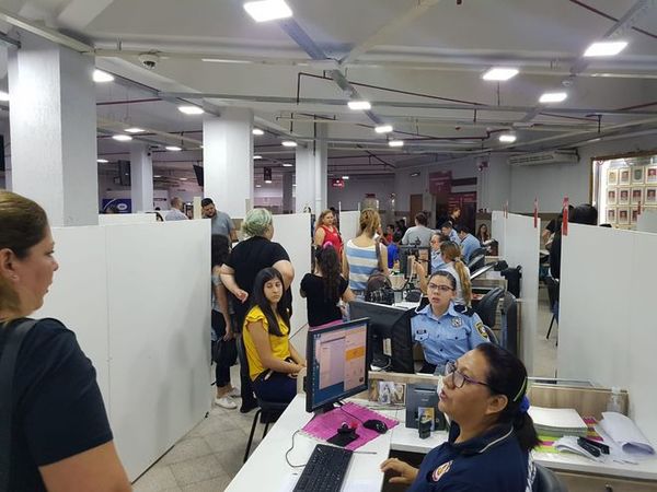 Identificaciones de la Policía también cierra por campaña contra coronavirus