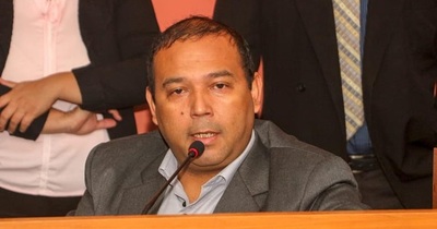 Imputan nuevamente a concejal