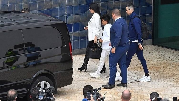 HOY / Cristiano Ronaldo se resguarda del coronavirus en su pueblo natal