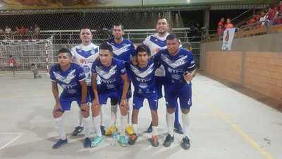 La V Azulada tumbó a uno de los favoritos y La Tuerca FC sorprendió a un anfitrión