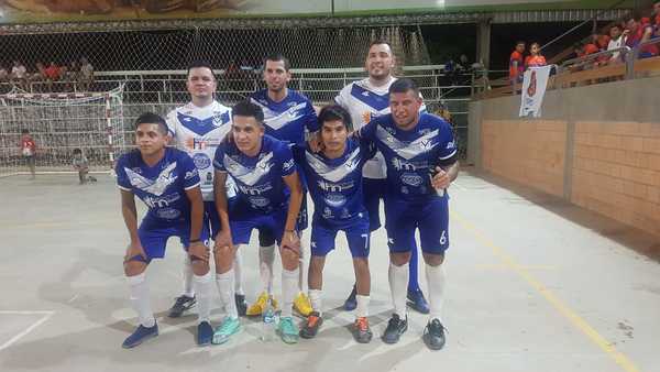 La V Azulada tumbó a uno de los favoritos y La Tuerca FC sorprendió a un anfitrión