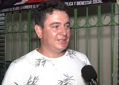 Franqueño devuelve billetera con dinero y documentos encontrados