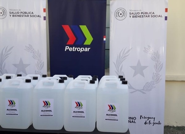 Petropar dona 10 mil litros de alcohol a Salud Pública