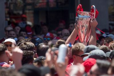 UEFA suspendió la Champions - Fútbol - ABC Color