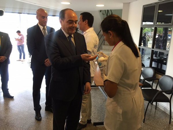 Paraguay no contempla cierre de fronteras con la Argentina