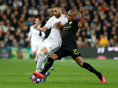 La UEFA suspende dos compromisos de la Champions League