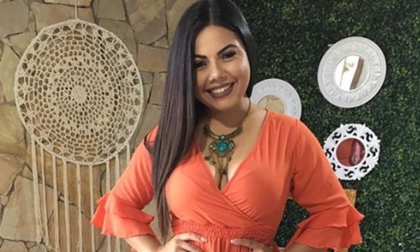 Vivi Insfrán: “Sacan a una colega de pantalla por estar embarazada”