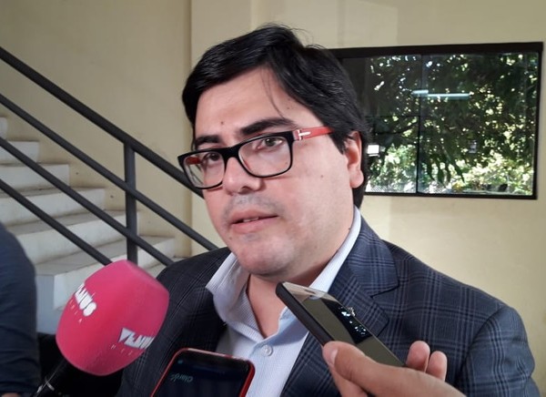 Analizarán la implementación del horario escalonado en la función pública