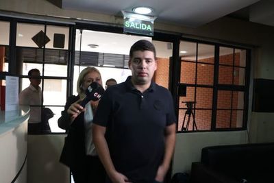 Caso Ronaldinho: supuestos gestores declaran ante la Fiscalía - Nacionales - ABC Color