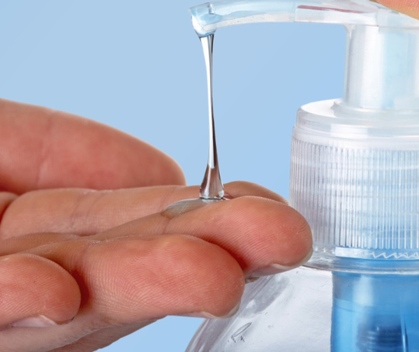 ¿Cómo fabricar hidroalcohol casero para enfrentar al coronavirus?