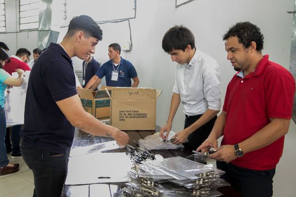 Preparan kits electorales cumpliendo normas sanitarias